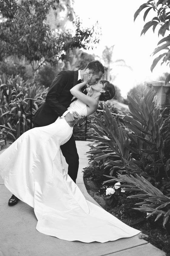 elegant-black-tie-with-touch-of-vintage8 elegant-black-tie-with-touch-of-vintage8
