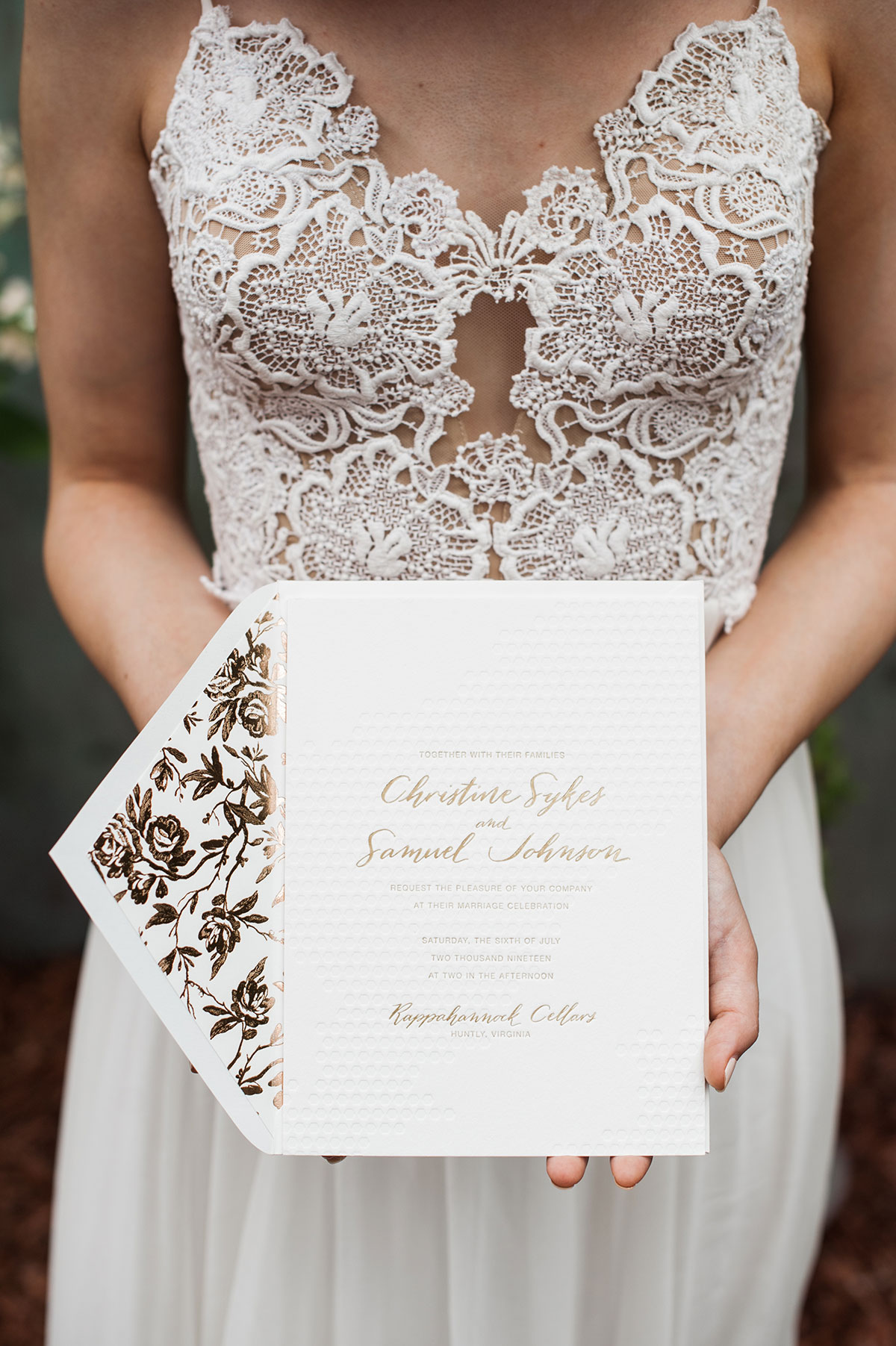 Brooklyn wedding; simple; raw modern aesthetic; natural beauty; bohemian bride; New York Wedding; minimal; white; green and gold; dancing and dessert; Christina Lilly Photography; Lovely Bride; Ivy & Aster; Rue De Seine; Sarah Seven; Bella Figura; My Moon Restaurant and Event Space
